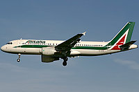 Авиакомпания Alitalia (Алиталия)
